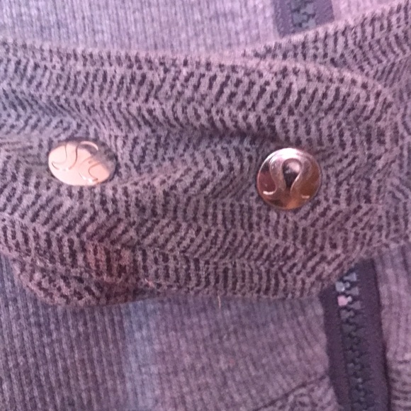 Womens Lululemon sweater/jacket EUC only wore handful of times if that many. - Picture 3 of 10
